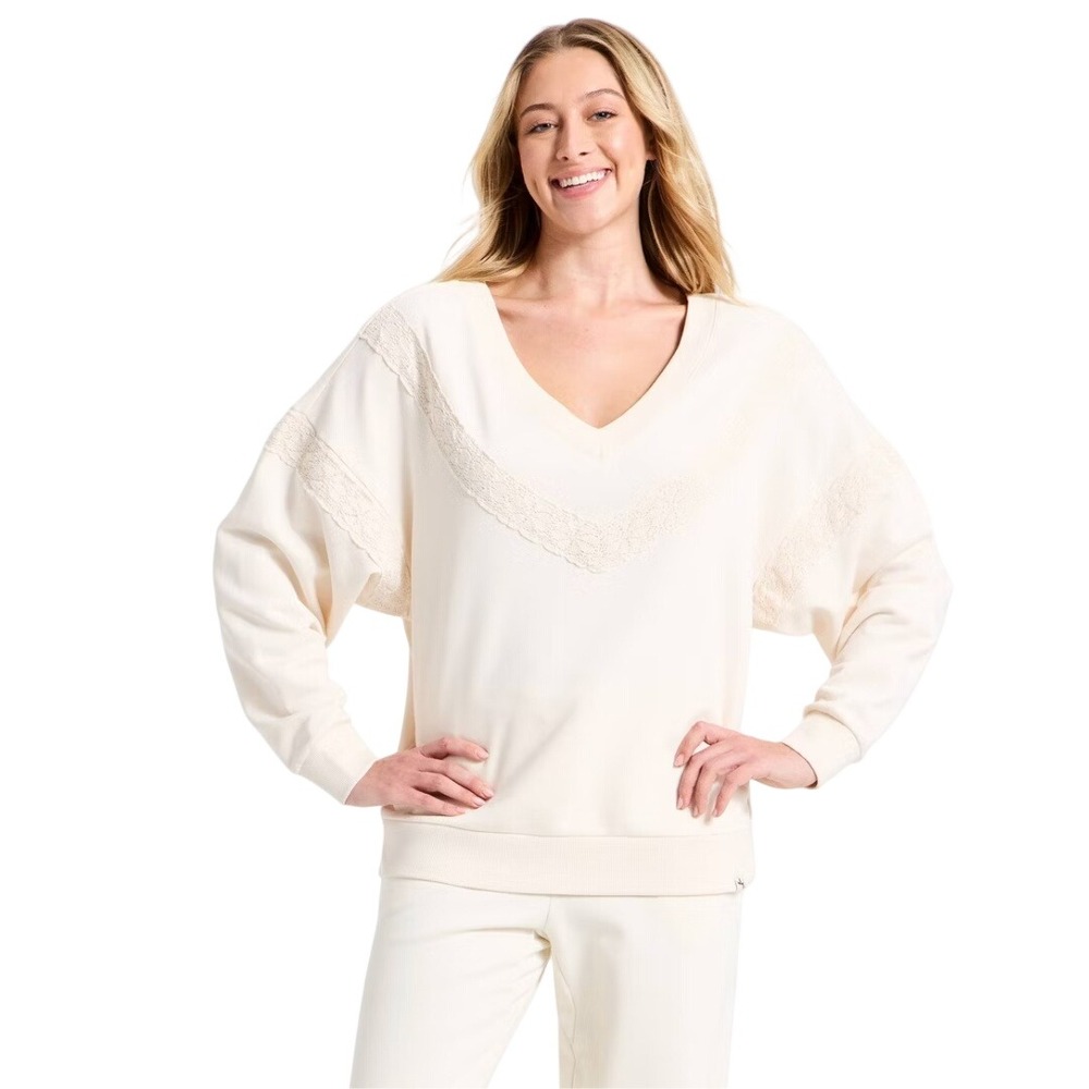 Joy Lab Women's Cream Lace Trim V-Neck Loose Fit Pullover Sweatshirt‎ Size S